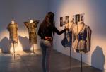 La muestra re�ne obras de artistas y dise�adores canadienses,  que trabajan en la esfera m�vil en un di�logo sobre el presente y el futuro de la visualizaci�n del arte, los medios, el dise�o y los datos m�viles. Podr� visitarse del 15 de mayo al 24 de mayo de lunes a s�bados de 14:00 a 20:30, en Arenales 1540. La entrada es libre y gratuita.