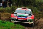 El cordob�s Federico Villa�gra se impuso ayer en el Rally de Entre R�os seguido por sus compa�eros del equipo VRS, Nicol�s D�az y Claudio Menzi. Los tres pilotos participaron en la categor�a Maxi Rally a bordo de veh�culos Ford Fiesta Kinetic Design.