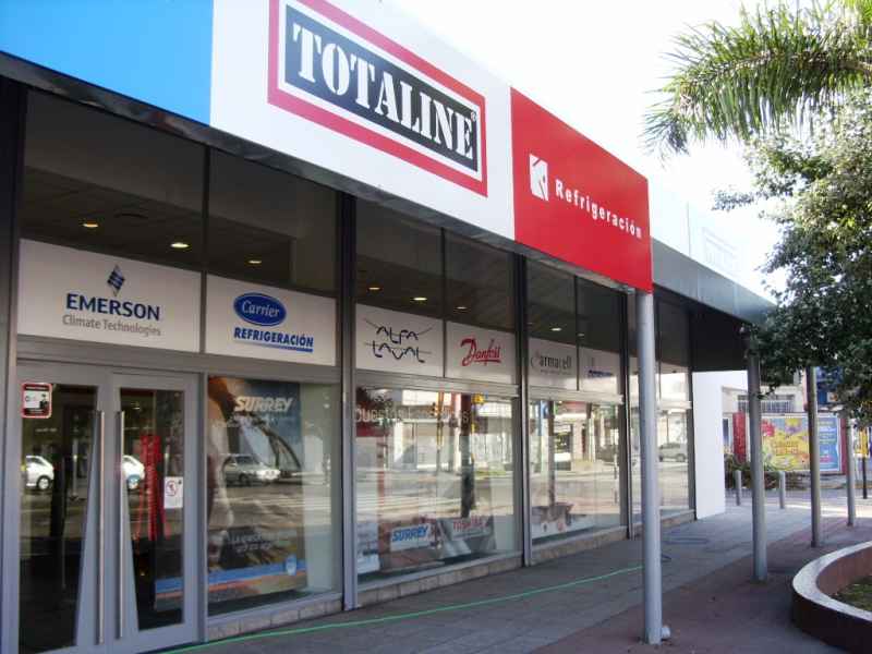 Totaline amplía su red con la apertura de un nuevo local Todo en un click