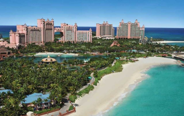 Atlantis Paradise Island nombra a Lauren Snyder como nueva Directora de Marketing