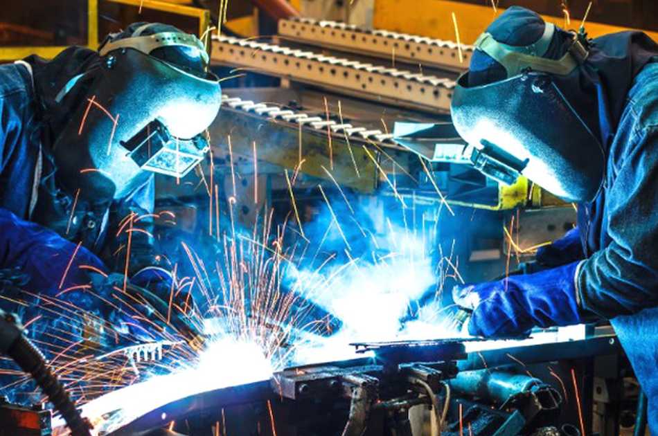 La producción industrial creció 5,9% en julio, impulsada por la construcción y la siderurgia