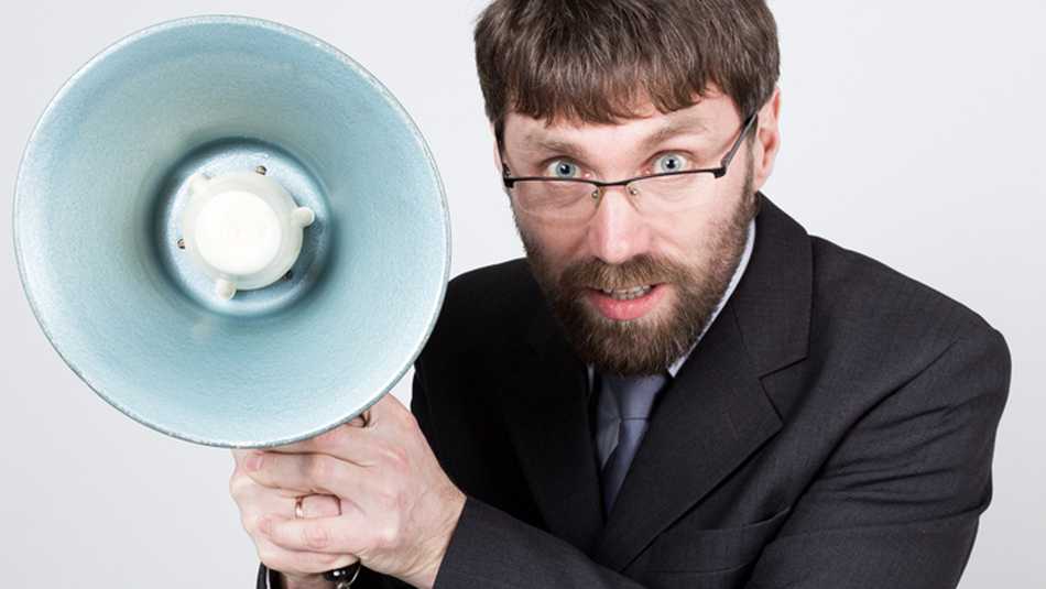 El influencer vividor: ¿el lastre que está acabando con el marketing con influencers?