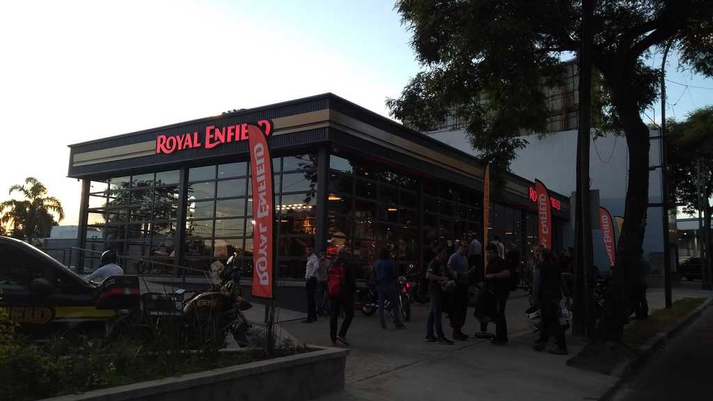 Royal Enfield desembarca en Argentina