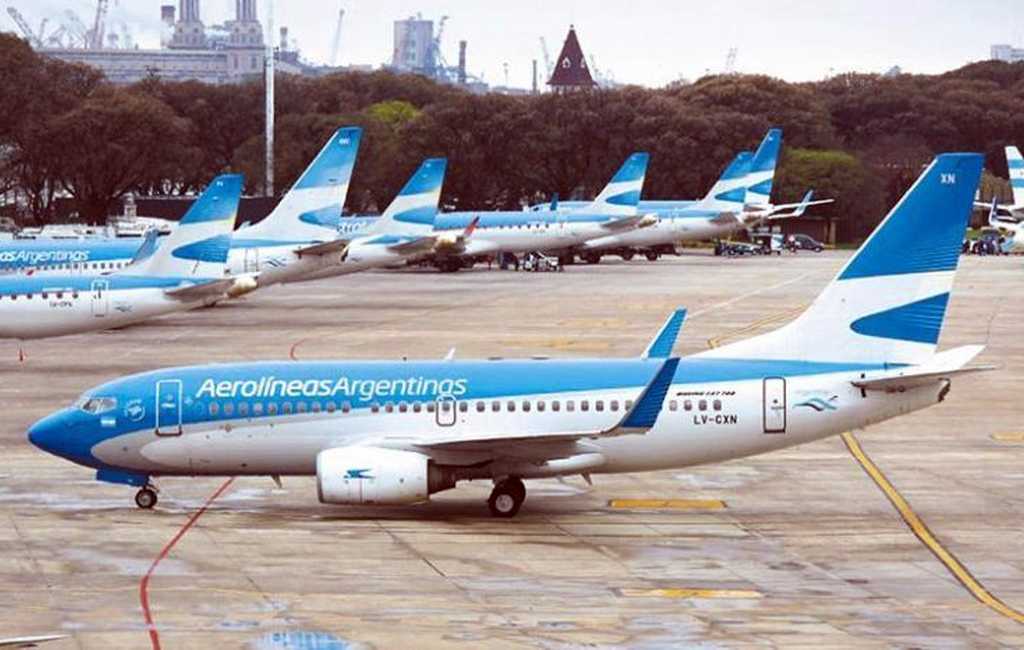 Aerolíneas Argentinas lleva incertidumbre al sector turístico