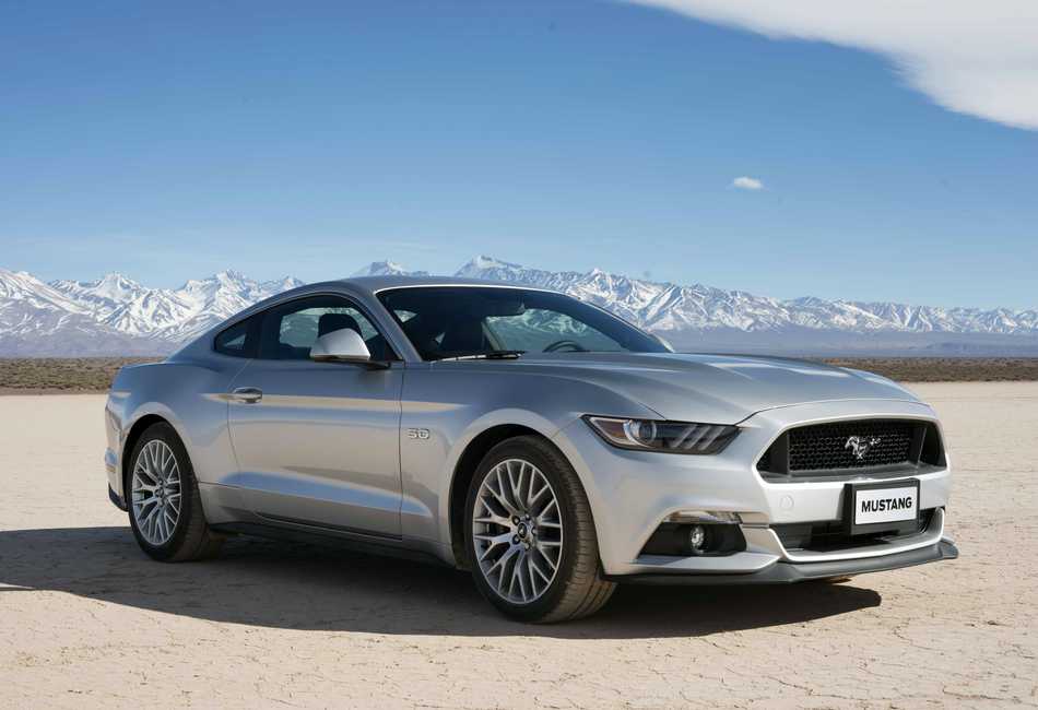 Ford celebra la producción de su Mustang N° 10 millones