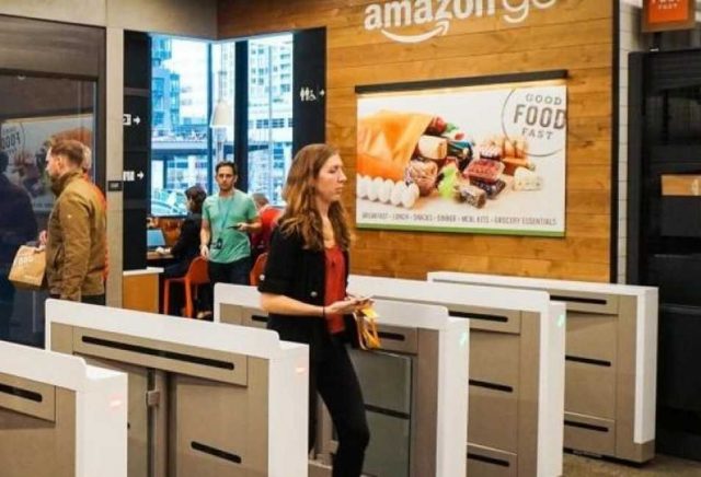 EL futuro de Amazon: ¿Abrir tiendas fisicas donde el resto ya cerraron sus puertas o perdieron la batalla?