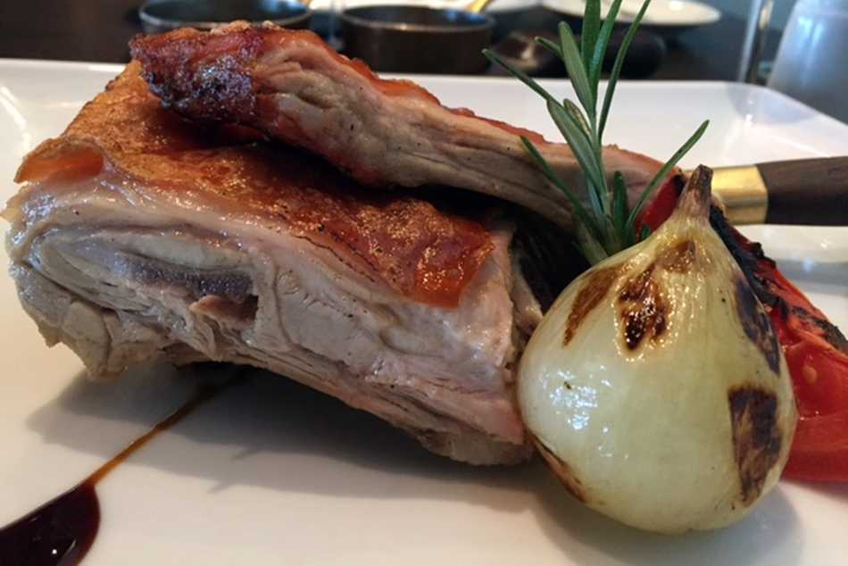Restaurant Cabaña Las Lilas presenta su cochinillo especial para las fiestas
