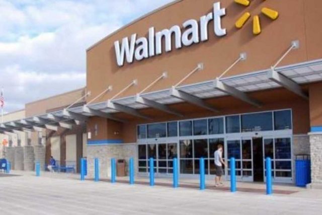 ¿Por qué la guerra entre Walmart y Amazon tiene su campo de batalla en América Latina?