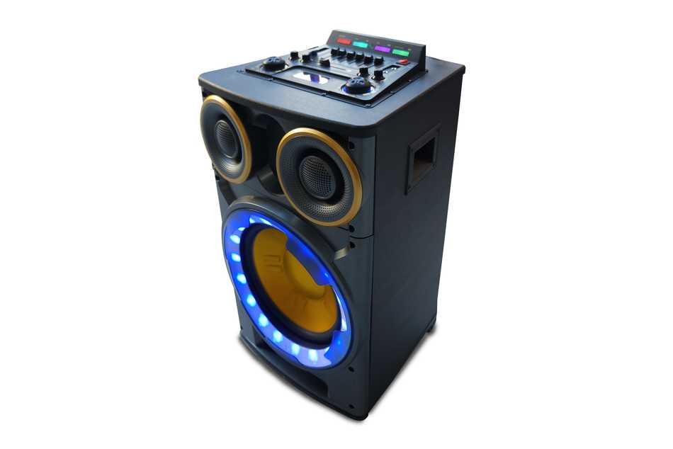 Disfrutá la alta temporada de fiestas y sonidos con los parlantes Panacom