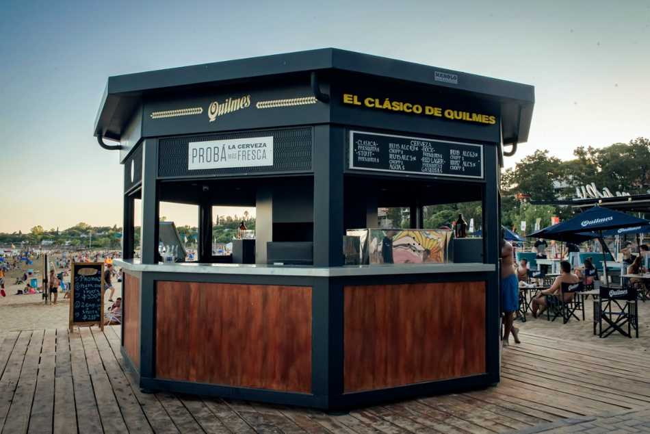 Nuevo bar “El Clásico” de Quilmes en Rosario