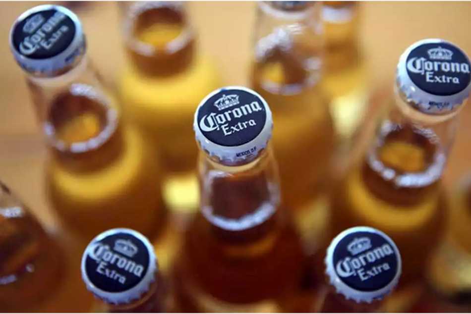 La cerveza Corona paga las consecuencias de la similitud de su nombre con el coronavirus
