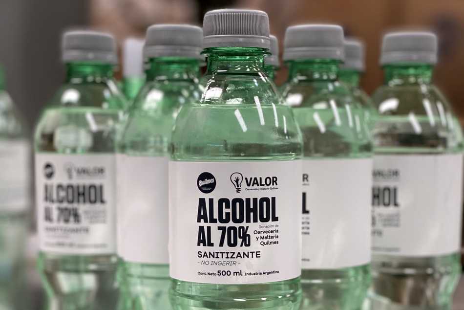 Cervecería y Maltería Quilmes dona alcohol sanitizante elaborado a partir de su cerveza