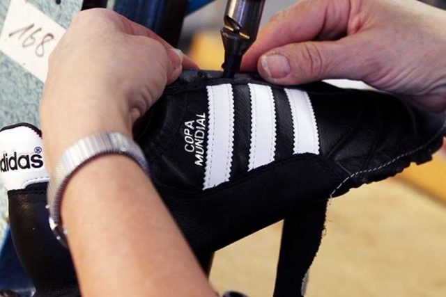Adidas prepara una subida de precios para compensar la escalada de costes