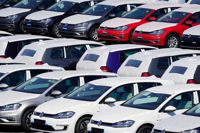 Devaluación detiene en seco las ventas de autos 0 km: Incertidumbre en el sector automotriz