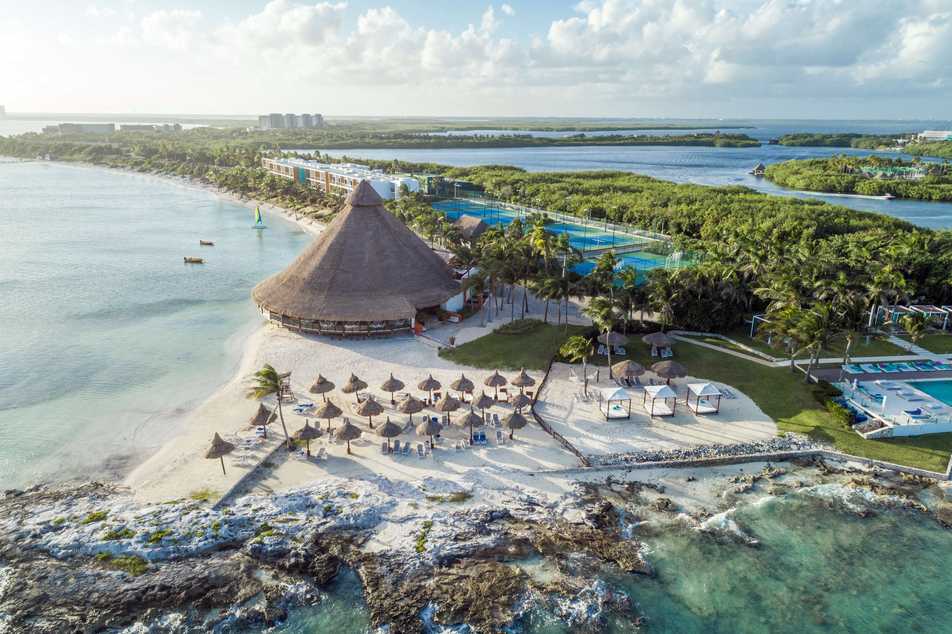 ¡Renovación de lujo en Club Med Cancún 2024! Descubre las mejoras exclusivas